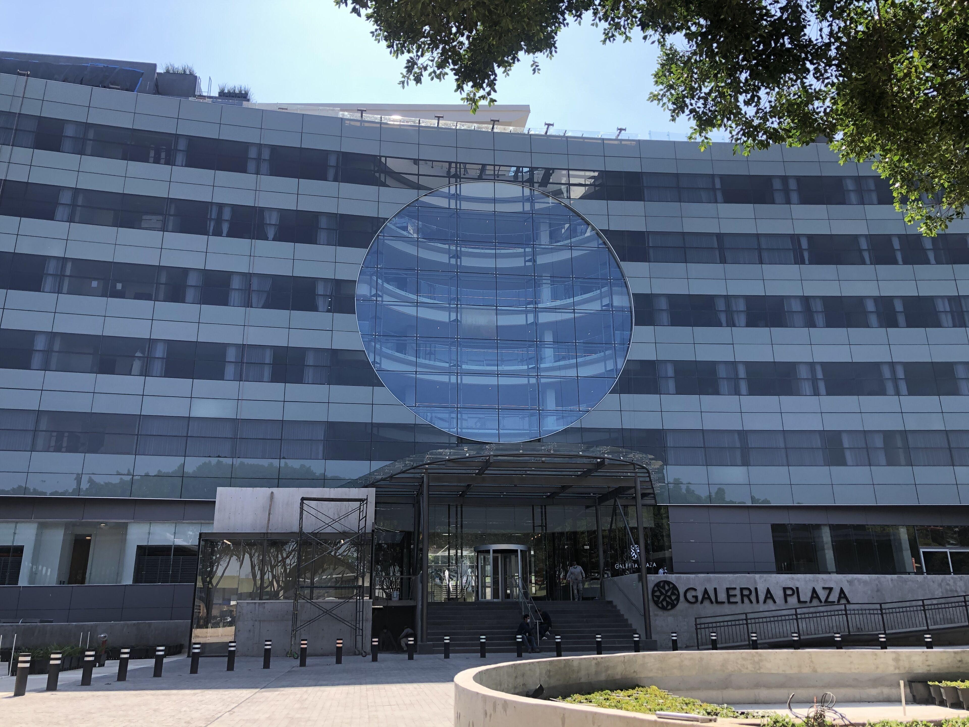 Galeria Plaza San Jeronimo — Photos 2